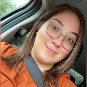 Meet your Posher, Madeline